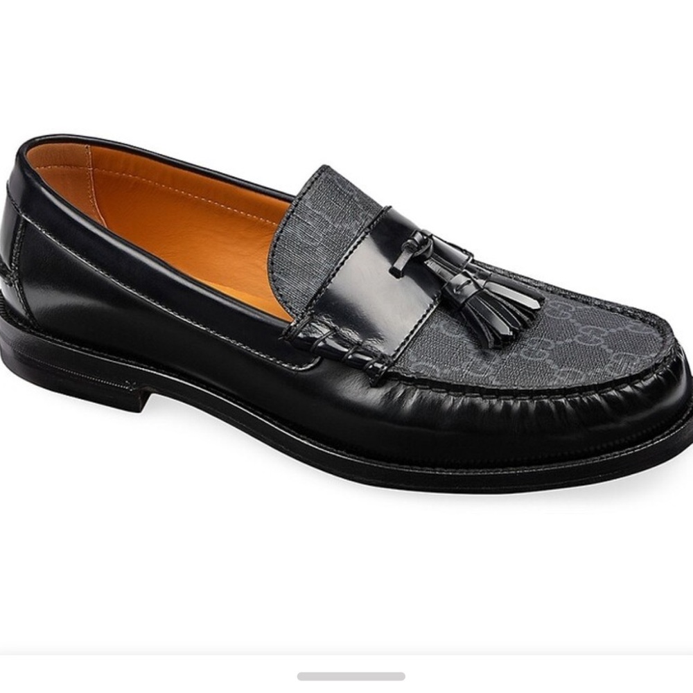Gucci Logo Leather Loafers